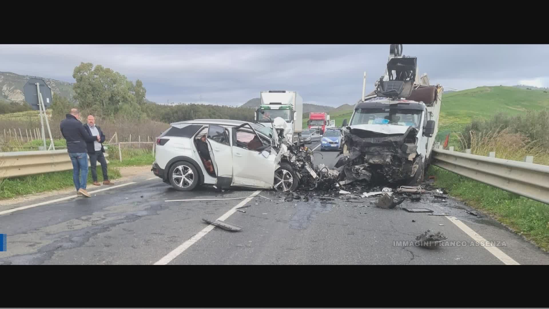 MAZZARINO INCIDENTE MORTALE SS117 BIS Video Mediterraneo